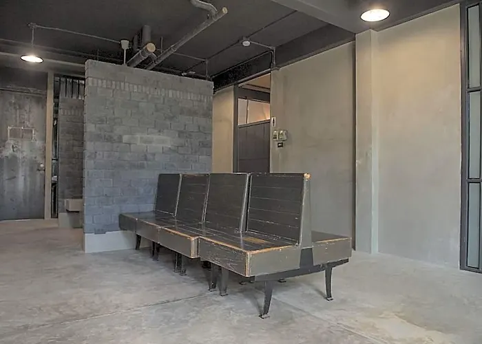 Sook Station Hotel