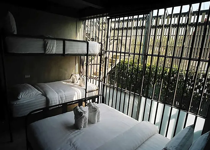 Sook Station Hotel 2*